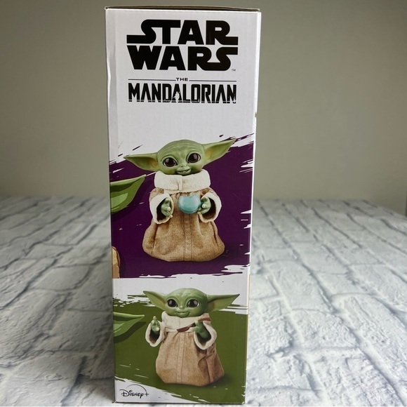 Star Wars Galactic Snacking Grogu, baby Yoda , The Child - Picture 5 of 10